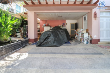 *****บ้านเดี่ยวทำเลใจกลางเมือง ม.เศรษฐสิริ งามวงศ์วาน-ประชาชื่น หลังมุม (ตรงข้าม ม.ธุรกิจบัณฑิตย์) บ้านหลังใหญ่ เนื้อที่ 77.8 ตร.ว. ฟังก์ชัน 5 ห้องนอน 4 ห้องน้ำ 2 ที่จอดรถ พื้นที่ใช้สอยเกือบ 250 ตร.ม. หน้าโครงการติดถนนประชาชื่น เชื่อมต่อถนนหลายสาย ใกล้เดอะมอลล์ฯ และจุดขึ้นทางด่วนงามวงศ์วาน